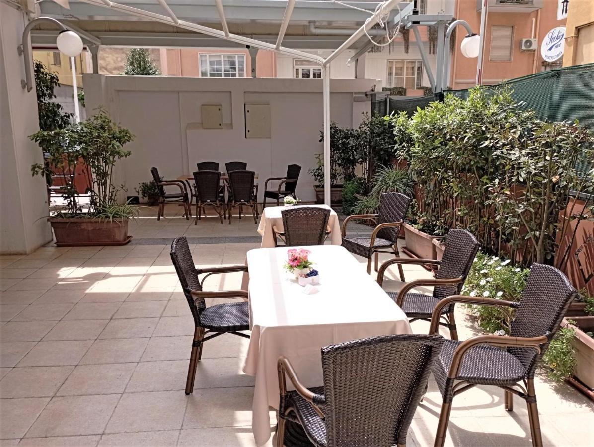 Hotel Grazia Deledda Sassari Esterno foto