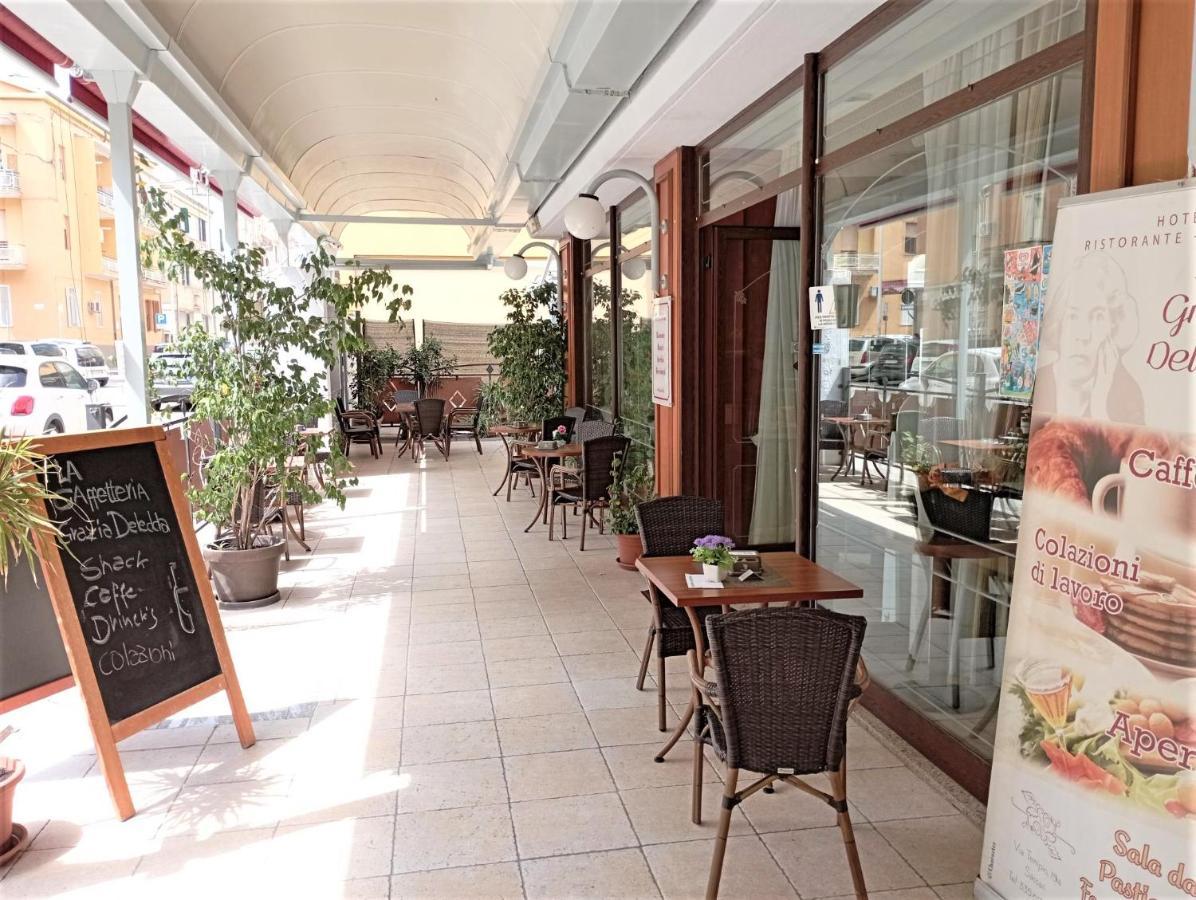 Hotel Grazia Deledda Sassari Esterno foto