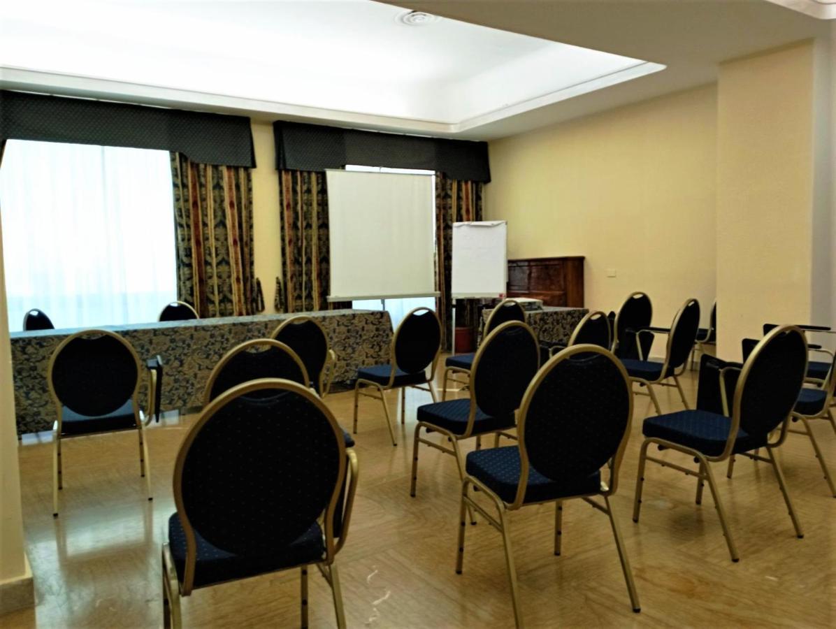 Hotel Grazia Deledda Sassari Esterno foto