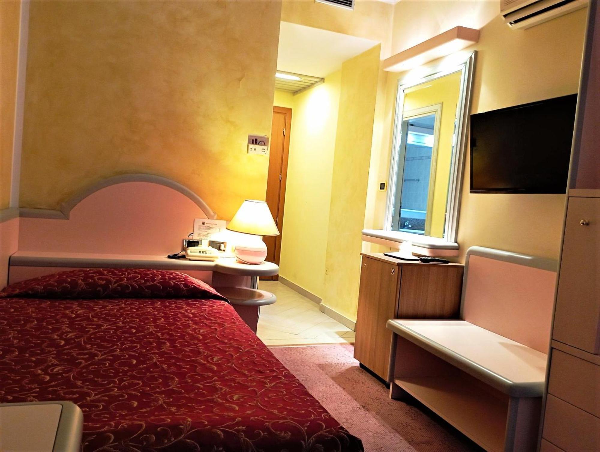 Hotel Grazia Deledda Sassari Esterno foto