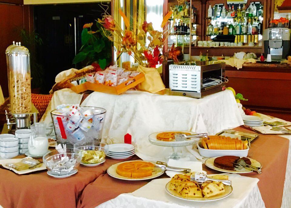 Hotel Grazia Deledda Sassari Esterno foto